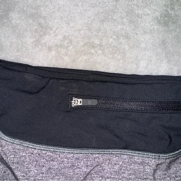 Lululemon Speed Up Low-Rise Lined Short 2.5" - Picture 5 of 7
